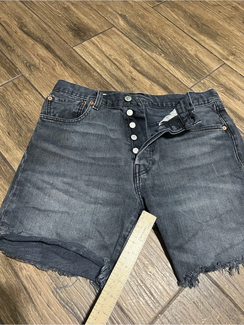 Levi’s Premium 501 ’93 Button Fly Black Denim Shorts W31 Raw Hem High Rise